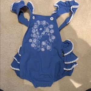 Ruffled romper w/embroidered deer like new